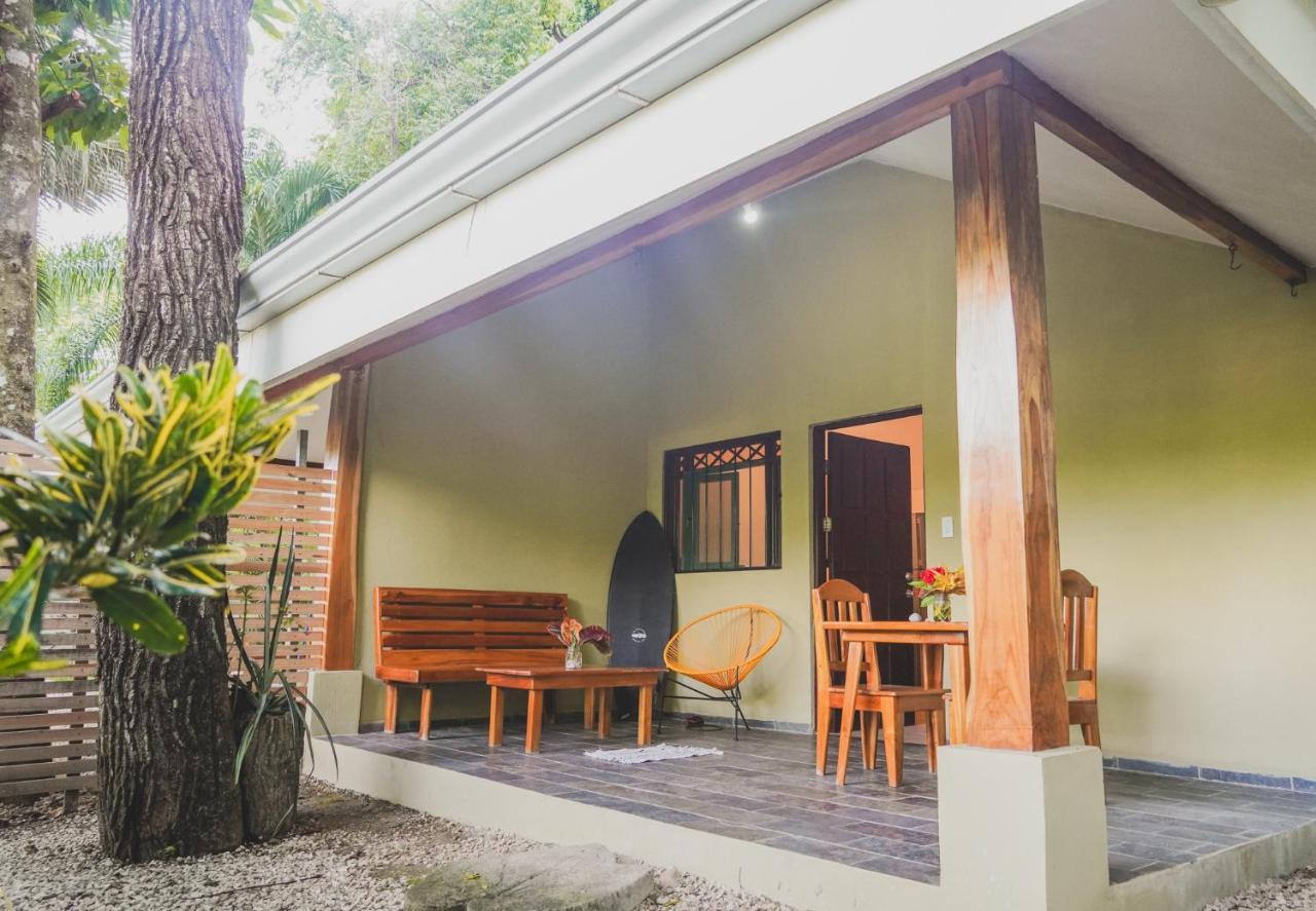 Hostel 7, Casa De Gingi Playa Santa Teresa (Puntarenas) Exterior photo